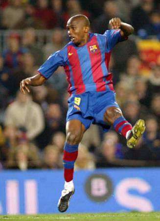 صامويل ايتو مهاجم برشلونه