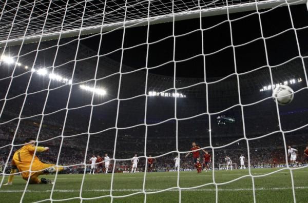 2012-06-23t211113z_01_zig857_rtridsp_3_soccer-euro_reuters