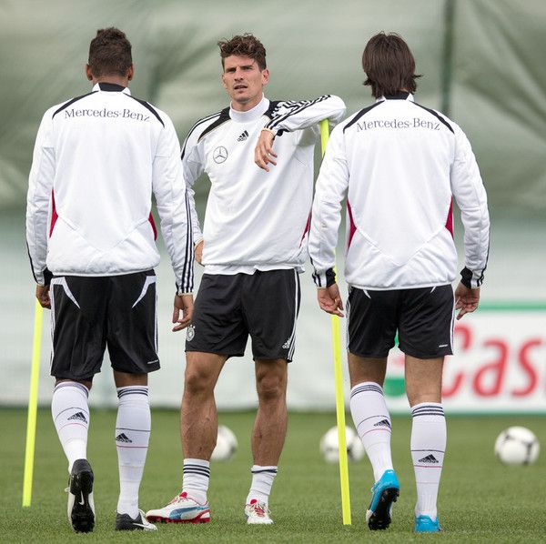 جوميز هداف "المانشافت"