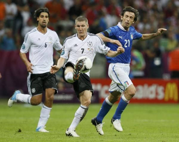 2012-06-28t204458z_1145472_lr2e86s1lmom2_rtrmadp_3_soccer-euro_reuters