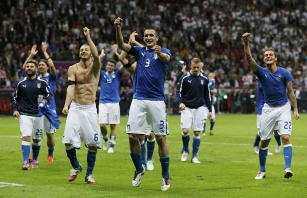 2012-06-28t205531z_1876258676_lr2e86s1m48o2_rtrmadp_3_soccer-euro_reuters