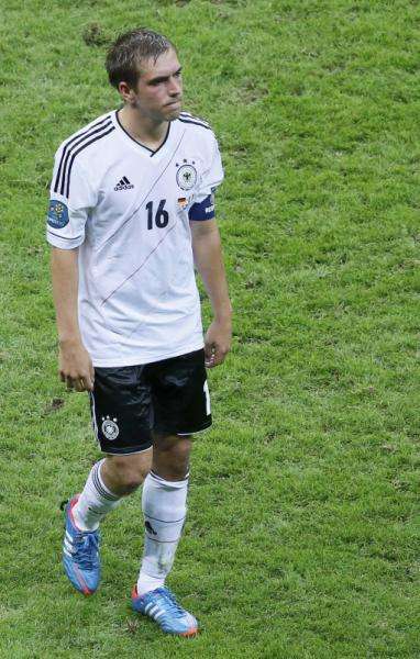 2012-06-28t211059z_1111474554_lr2e86s1mu0qr_rtrmadp_3_soccer-euro_reuters