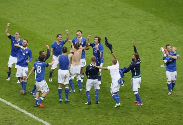 2012-06-28t211759z_1862781488_lr2e86s1n5oro_rtrmadp_3_soccer-euro_reuters