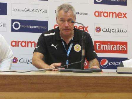 تايلور يبرر هزائم البحرين في ثلاث مباريات كأس العرب