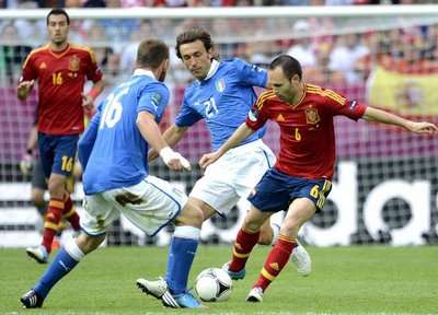 بيرلو وإنييستا