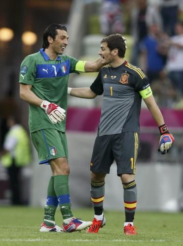 2012-06-10t180232z_01_imp46_rtridsp_3_soccer-euro_reuters