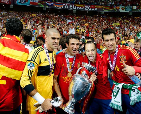 أسبانيا تواصل الهيمنة أوروبيا وعالميا