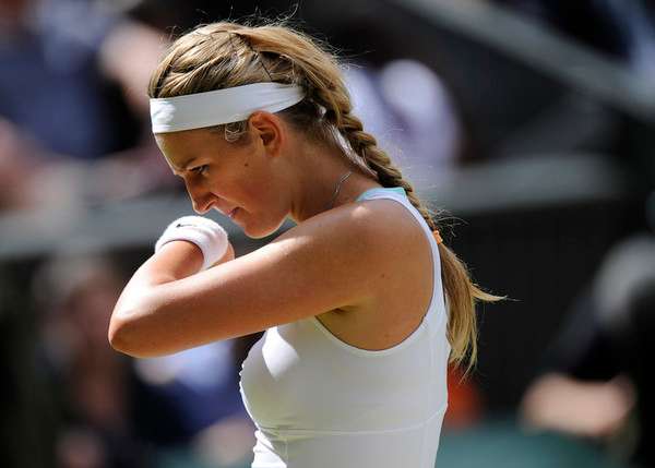  فيكتوريا ازارينكا حزينة لفقد احدى النقاط خلال مباراتها امام سيرينا ويليامز