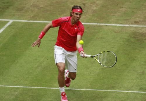 2012-06-14t171002z_01_ina07_rtridsp_3_tennis-germany_reuters