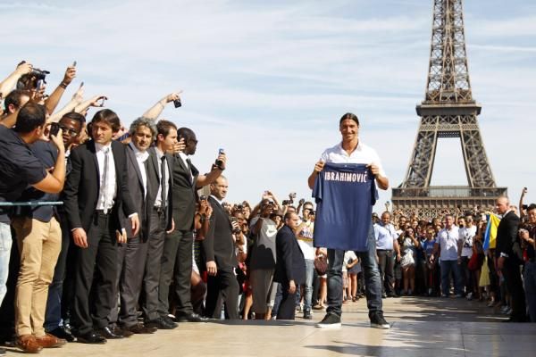 2012-07-18t162550z_1546901750_gm1e87j011h01_rtrmadp_3_soccer-france-ibrahimovic_reuters