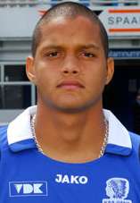 روبيرتو روزاليس