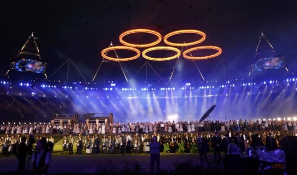 2012-07-27t204641z_1925846523_tb3e87r1lpk1s_rtrmadp_3_oly-open-ceremony-day0-act1_reuters