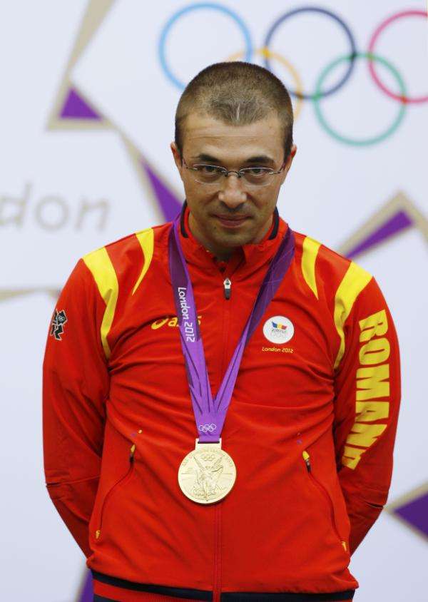 2012-07-30t124631z_636749509_tb3e87u0zhe57_rtrmadp_3_oly-shoo-shm101r-shm101101_reuters