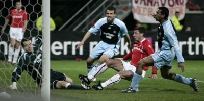 جانب من لقاء الكمار ونيوكاسل 