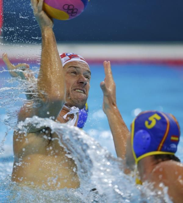 2012-07-31t124256z_1340653785_lm2e87v0zbbxj_rtrmadp_3_oly-watp-wpmpol-rounds-day4_reuters