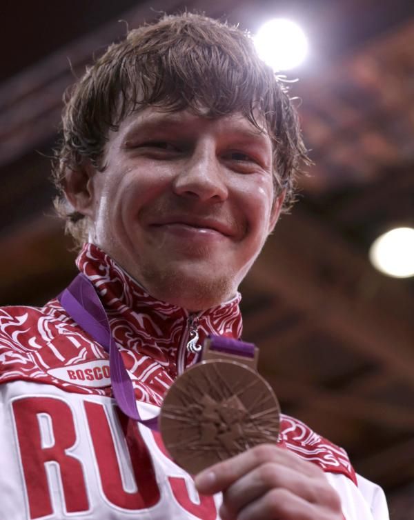 2012-07-31t164910z_300480137_lm2e87v1appv9_rtrmadp_3_oly-judo-jum81k-jum081101_reuters