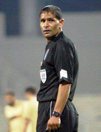 دلقم يقود مباراة الفيصلي وشباب الحسين