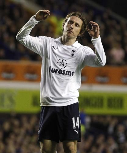 2012-03-10t195620z_01_pnn14_rtridsp_3_soccer-england_reuters