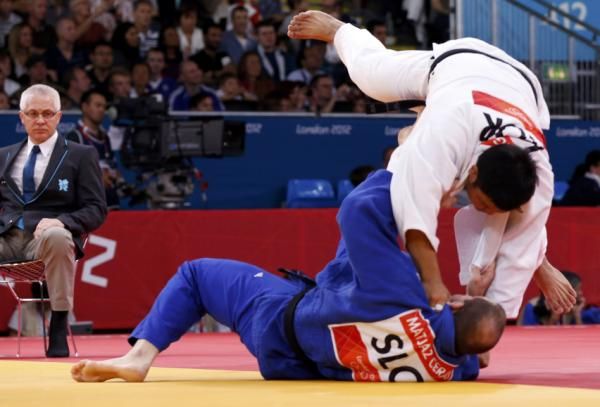 2012-08-03t102430z_1964341853_lm2e8830swnjf_rtrmadp_3_oly-judo-jum101-rounds-day7_reuters