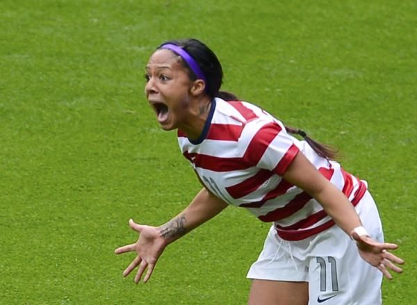 الأمريكية سيدني ليروكس