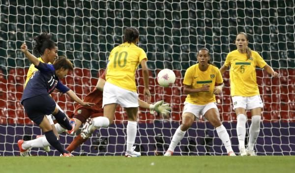 من مباراة اليابان والبرازيل