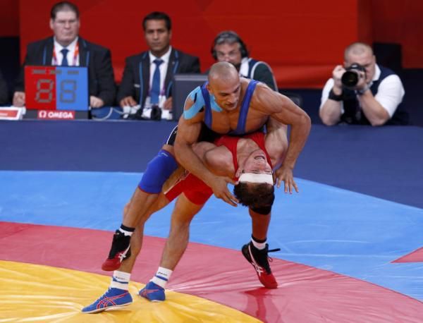 2012-08-06t194108z_1414240507_lm2e8861ioh5o_rtrmadp_3_oly-wres-wrm84k-finals-day10_reuters