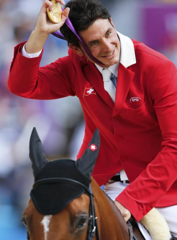 2012-08-08t155427z_1303535936_lm2e888186hgp_rtrmadp_3_oly-eque-eqxijp-eqx002102_reuters