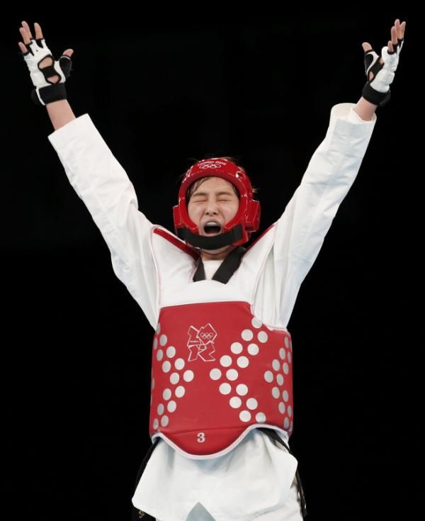 2012-08-10t213814z_2140017906_lm2e88a1o3i1h_rtrmadp_3_oly-taek-tkw67k-finals-day14_reuters