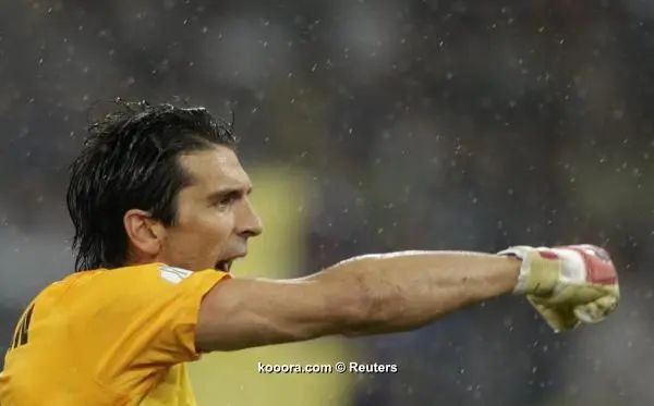 ?i=reuters%2f2012-08-11%2f2012-08-11t141302z_1537808017_gm2e88b1pf401_rtrmadp_3_soccer-italy-super_reuters