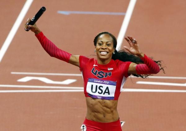 2012-08-11t195401z_1282706329_lm2e88b1j9u4s_rtrmadp_3_oly-athl-atw4x4-day15-atw404101_reuters