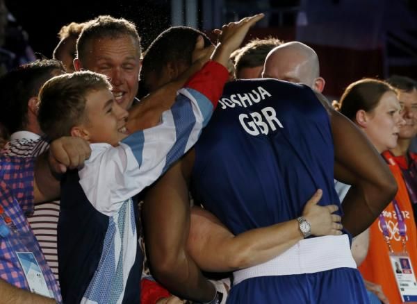 2012-08-12t150825z_509148063_tb3e88c161v3p_rtrmadp_3_oly-boxi-bxm92k-bxm191101_reuters