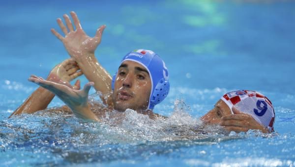 2012-08-12t162825z_130460099_tb3e88c19r7b1_rtrmadp_3_oly-watp-wpmpol-wpm400101_reuters