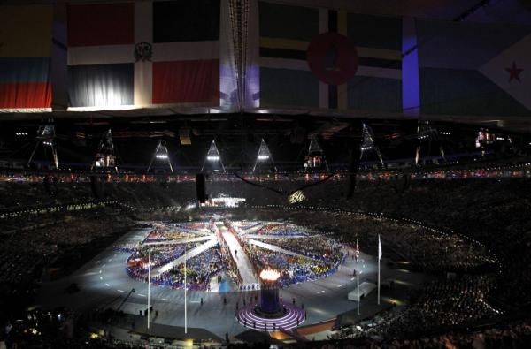 2012-08-12t205644z_1340502722_lm2e88c1m6dn0_rtrmadp_3_oly-closing-ceremony-act2-day16_reuters