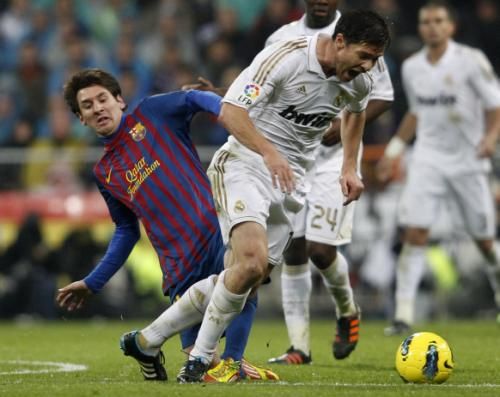 2011-12-10t231907z_01_bar28_rtridsp_3_soccer-spain-clasico_reuters