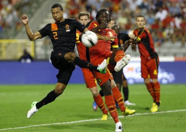 2012-08-15t212627z_105236259_gm1e88g0f1001_rtrmadp_3_soccer-friendly_reuters