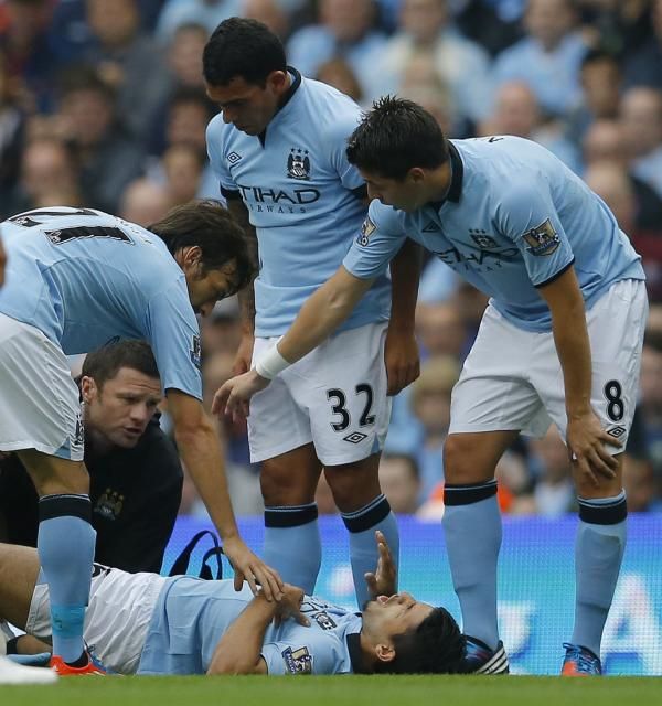 2012-08-19t161733z_2124933262_gm1e88k00s101_rtrmadp_3_soccer-england_reuters