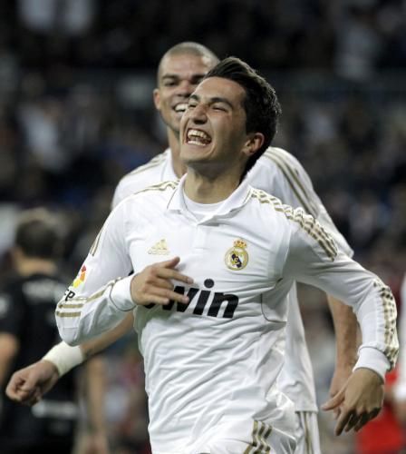 20111220-634600118997913688_efe