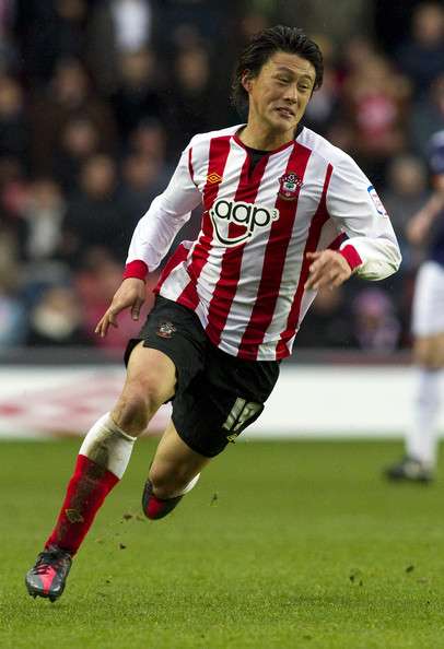 تاداناري لي