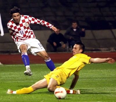 الكرواتي داريو سيرنا صاحب الهدف الأول