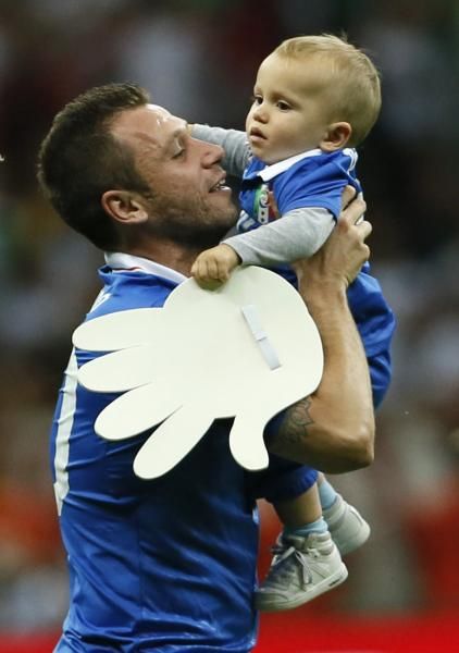 2012-06-28t211324z_1261996153_lr2e86s1my2r5_rtrmadp_3_soccer-euro_reuters