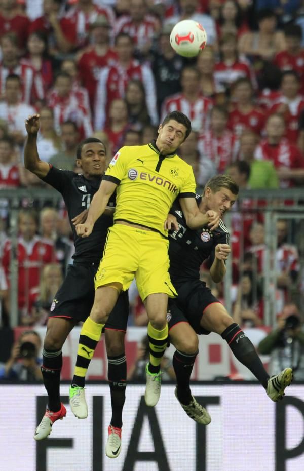 2012-08-12t184557z_311410183_gm2e88d07mg01_rtrmadp_3_soccer-germany_reuters