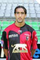 يوسف حجي مسجل الهدف الأول