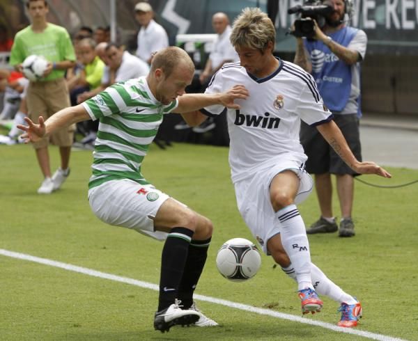 2012-08-11t212341z_1376381837_gm2e88c0ewi01_rtrmadp_3_soccer_reuters