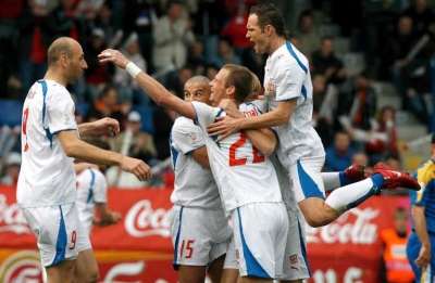 فرحه لاعبي المنتخب التشيكي بالهدف