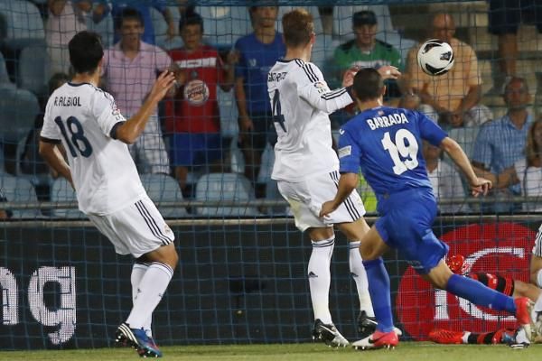 2012-08-26t211153z_621541414_gm1e88r0ec801_rtrmadp_3_soccer-spain_reuters