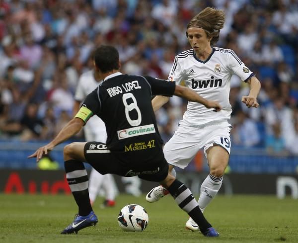 2012-09-02t200811z_77670158_gm1e8930bg401_rtrmadp_3_soccer-spain_reuters