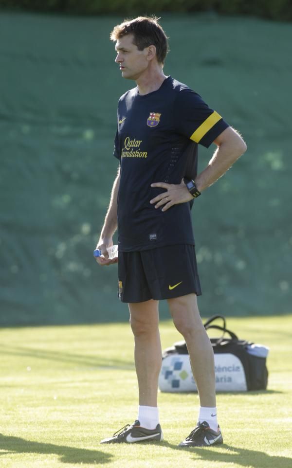 2012-07-19t091318z_1125557002_gm1e87j1bek01_rtrmadp_3_soccer-spain_reuters