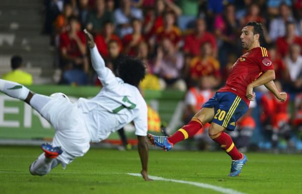 2012-09-07t203945z_1032765605_gm1e8980cru01_rtrmadp_3_soccer-friendly_reuters