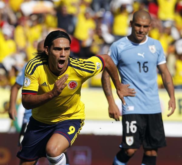 2012-09-07t212805z_705616160_gm1e8980ew101_rtrmadp_3_soccer-world_reuters