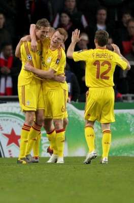 فرحة ليفربوليه بالفوز 